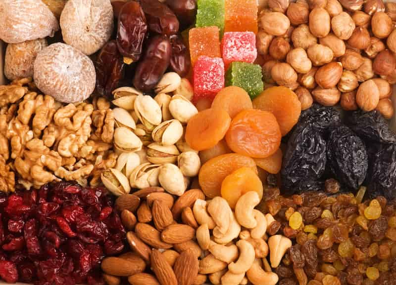 میوه خشک استوایی سبز رنگ با ظاهر متفاوت
